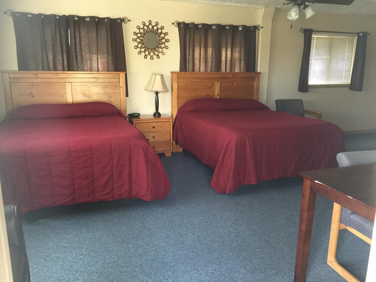 Harrison Inn Duchesne ภายนอก รูปภาพ